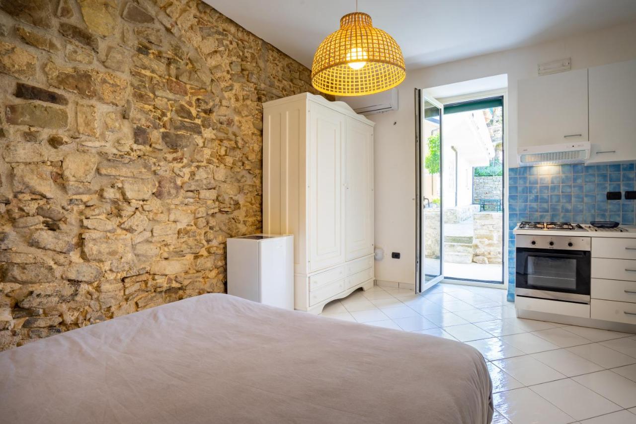 Borgo Dei Saraceni - Suites & Apartments Agropoli Ngoại thất bức ảnh