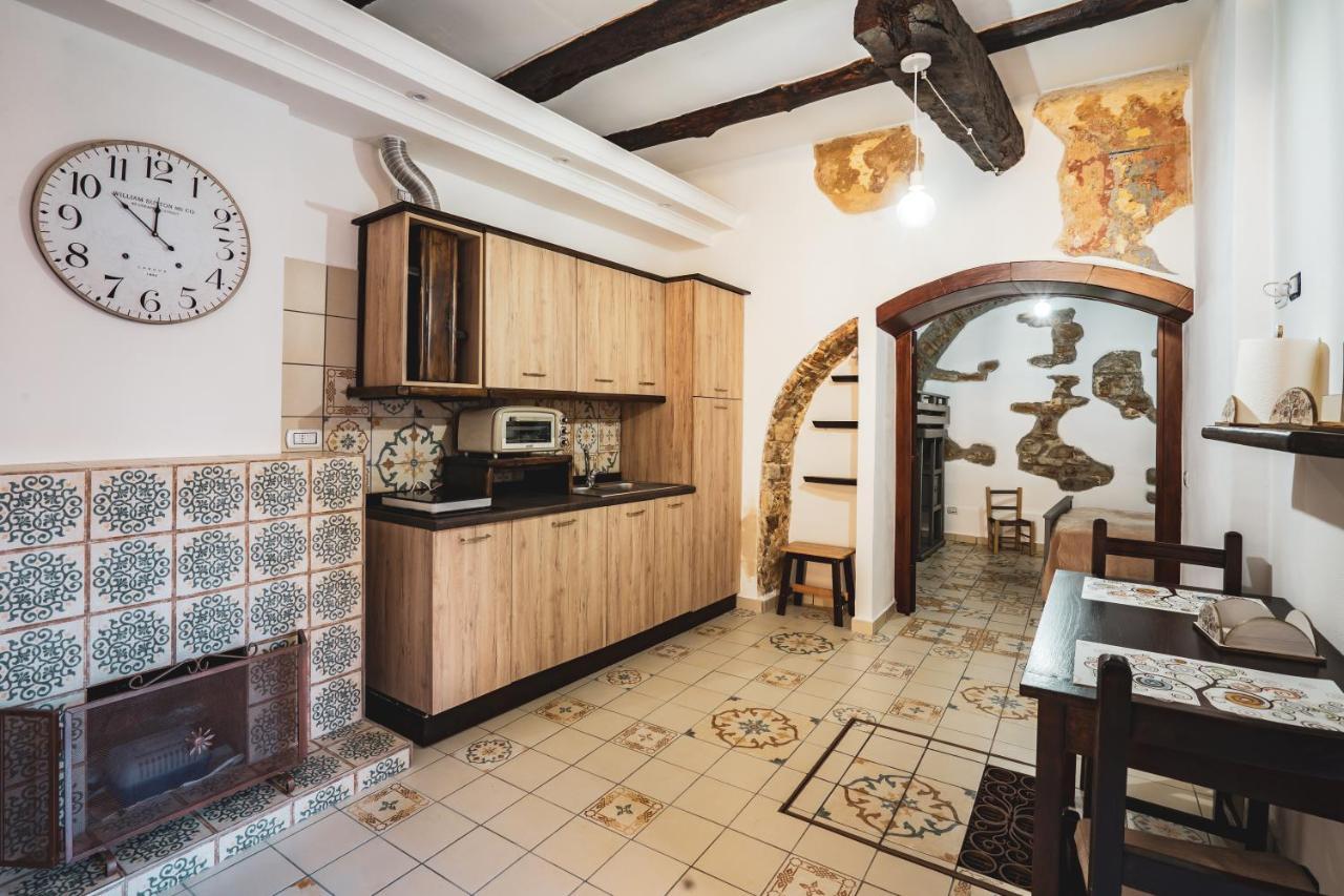 Borgo Dei Saraceni - Suites & Apartments Agropoli Ngoại thất bức ảnh