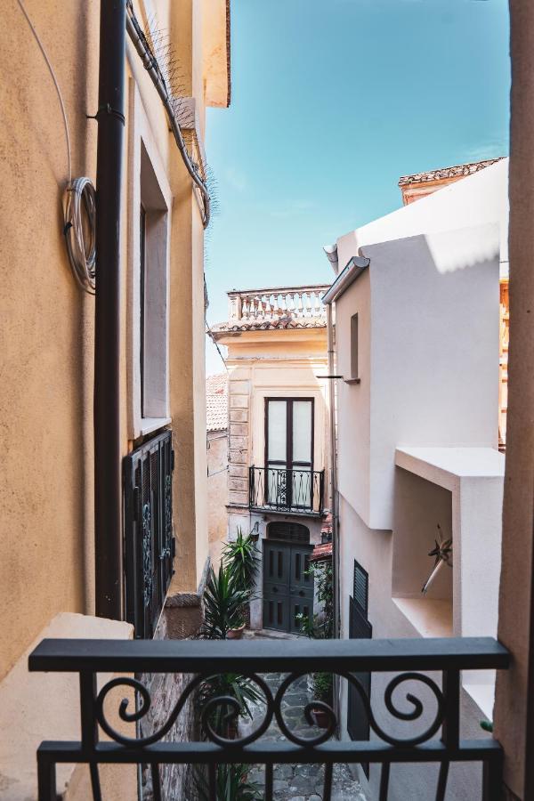 Borgo Dei Saraceni - Suites & Apartments Agropoli Ngoại thất bức ảnh