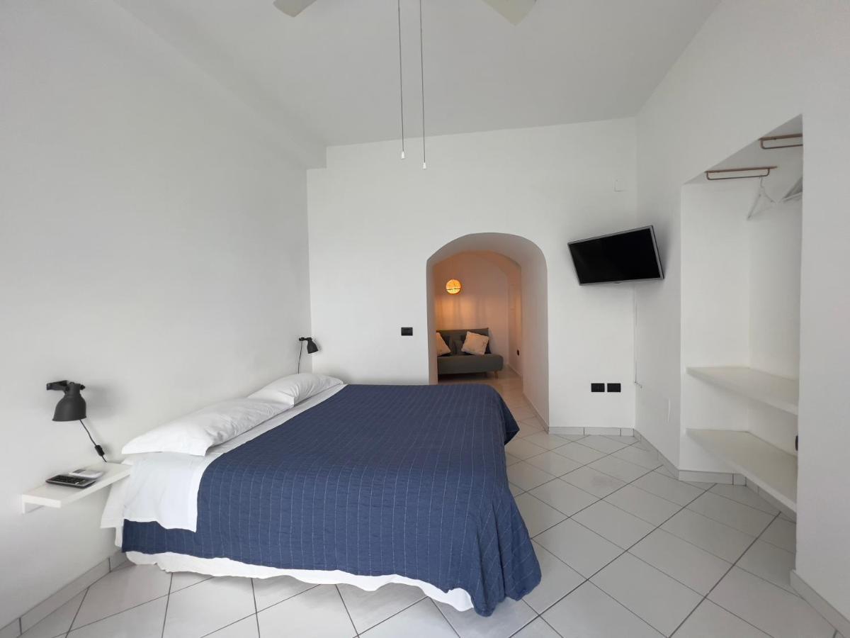 Borgo Dei Saraceni - Suites & Apartments Agropoli Ngoại thất bức ảnh