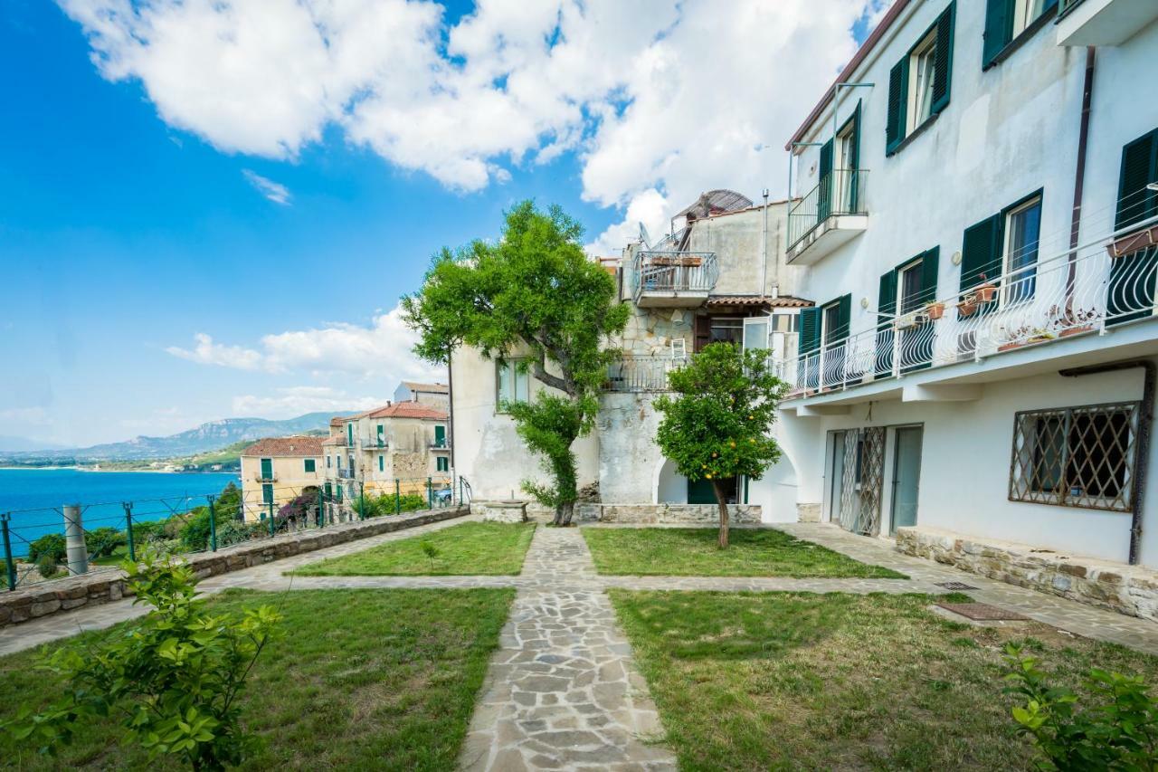 Borgo Dei Saraceni - Suites & Apartments Agropoli Ngoại thất bức ảnh