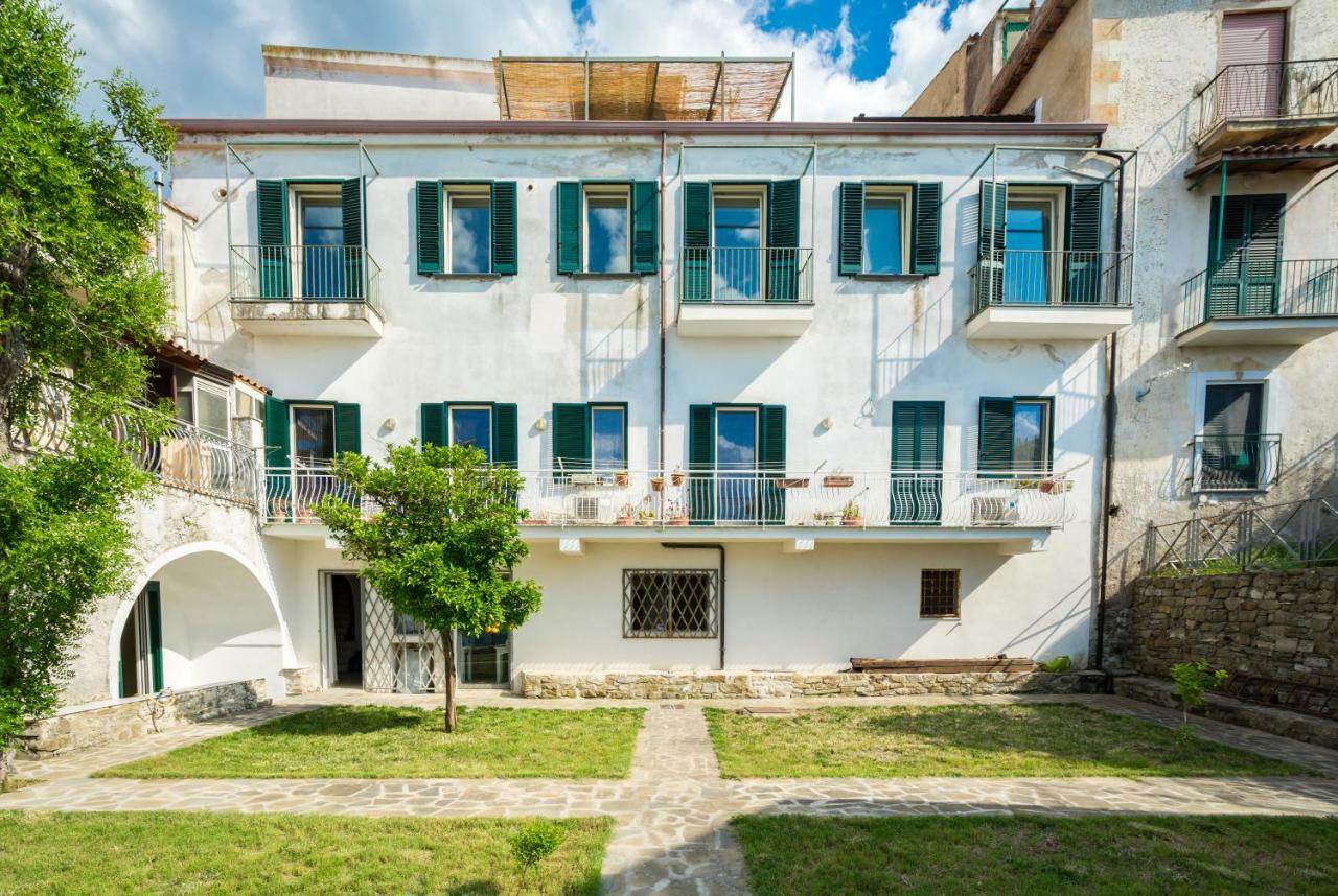 Borgo Dei Saraceni - Suites & Apartments Agropoli Ngoại thất bức ảnh